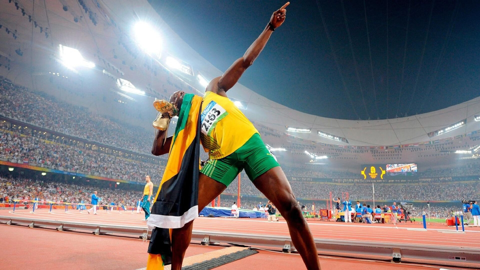 勒沃库森粉碎毕尔巴鄂，加维在NBA季后赛接管比赛，跨界竞技场上的破壁者启示录