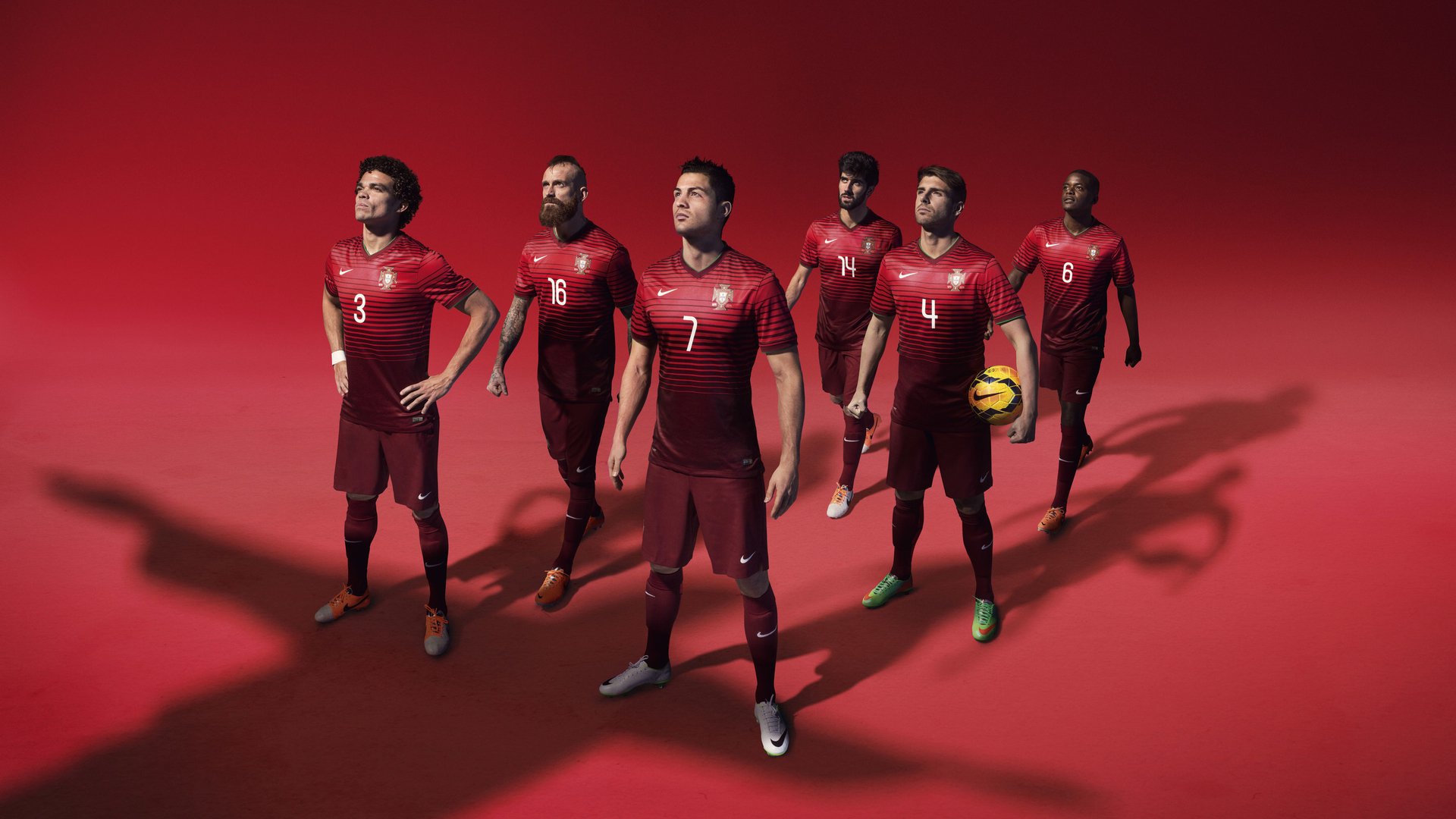 英格拉姆统治全场，当紫金湖面燃起迈阿密火焰